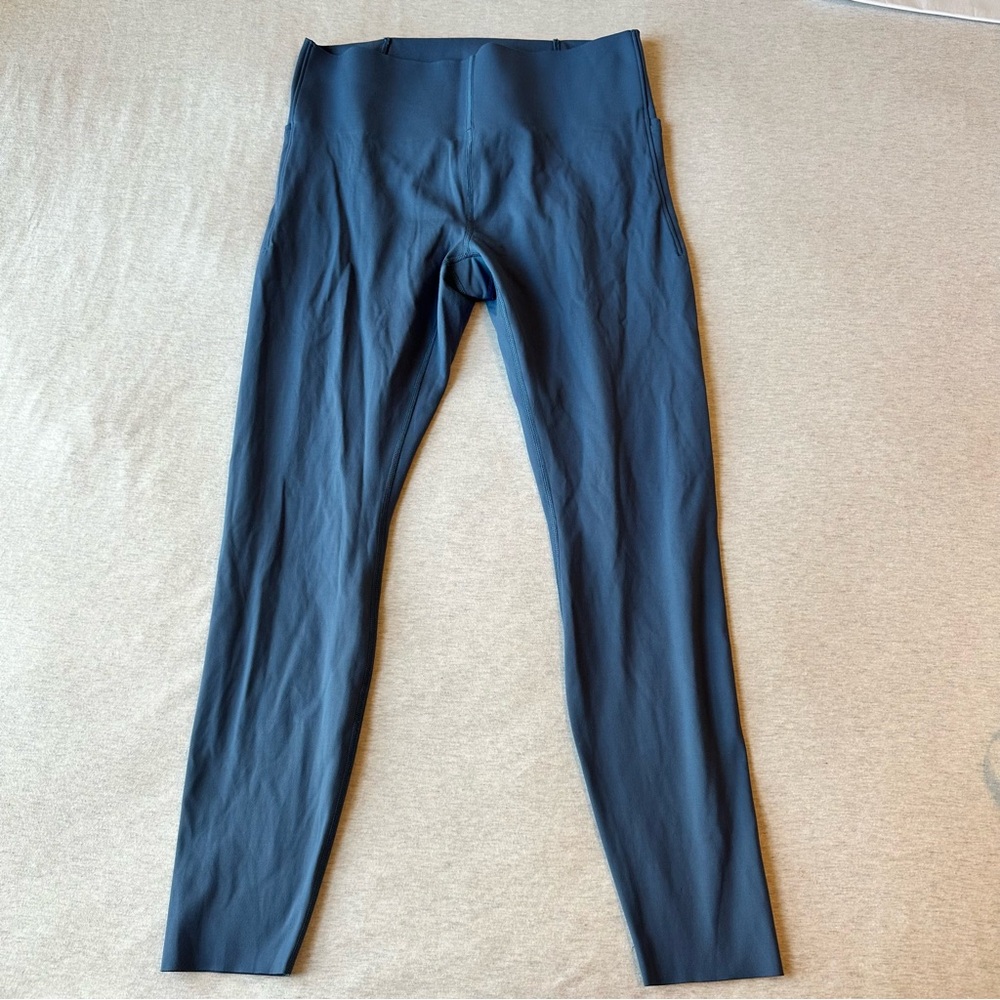 All in Motion Navy Leggings‎